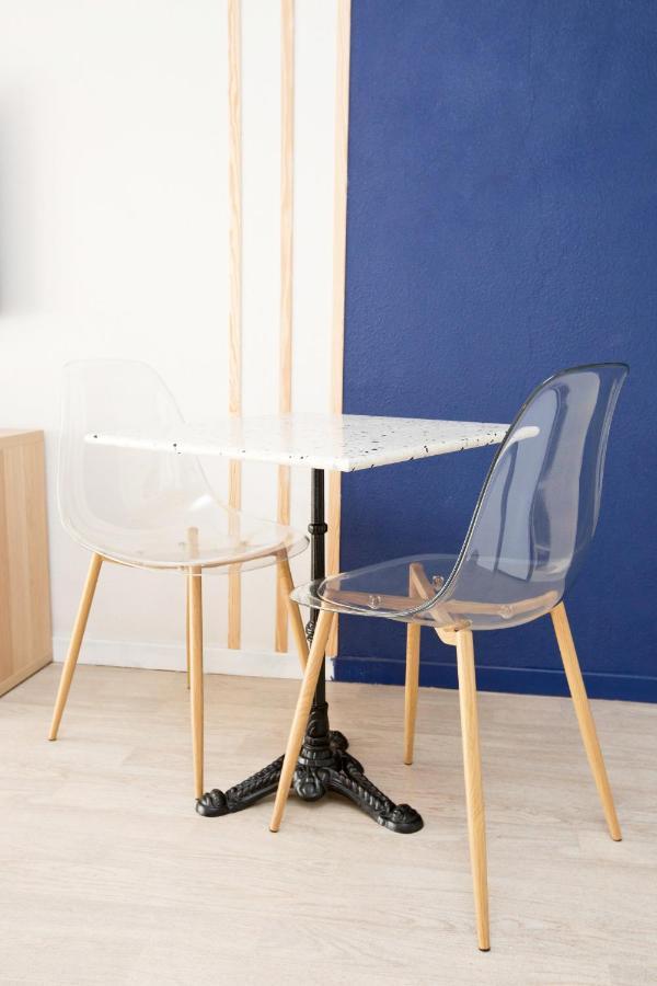 Grand Studio Avec Climatisation, Balcon Proche Gare Centre Ville Lourdes Bagian luar foto